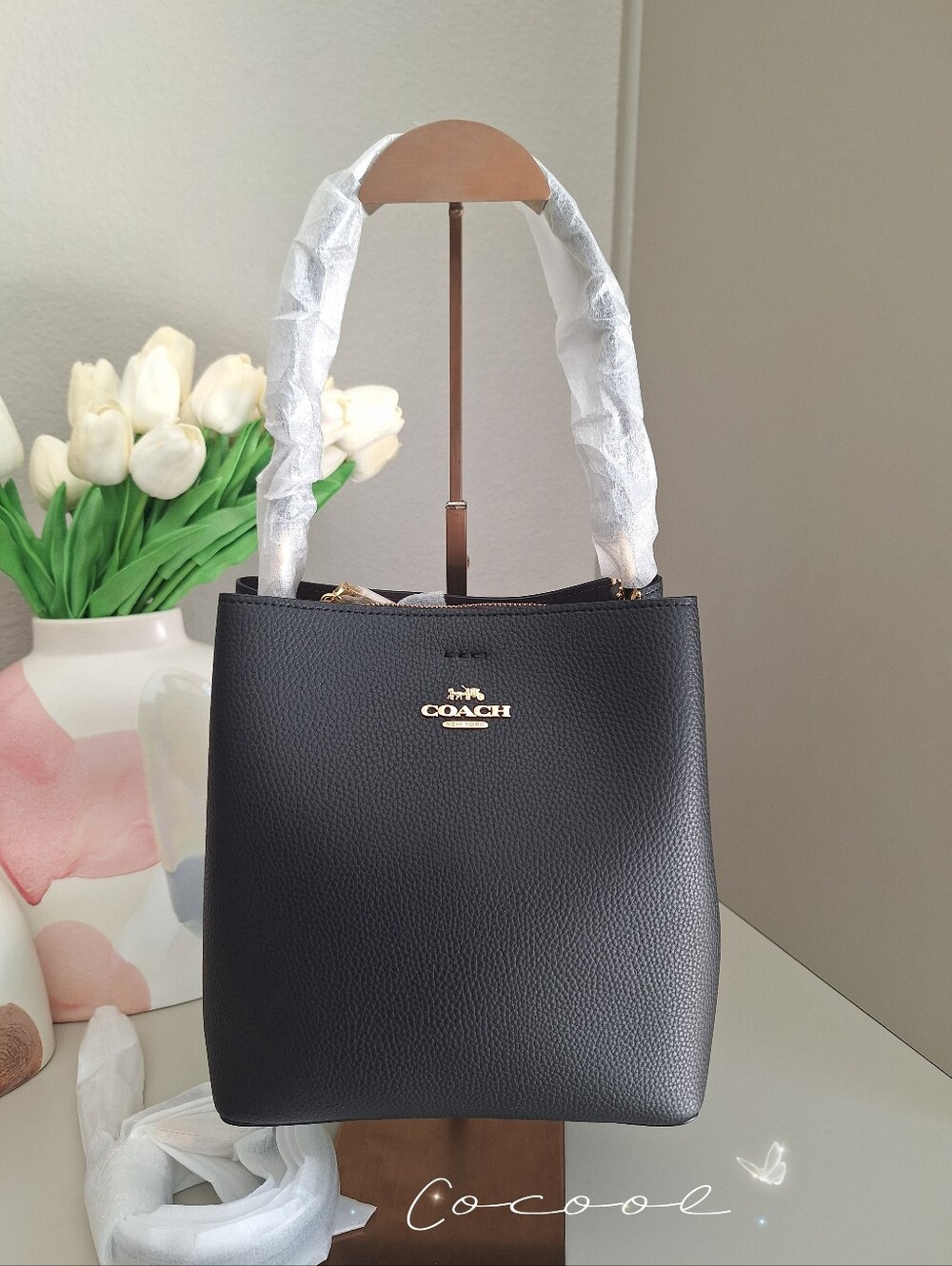 New Coach Women's Small Town Bucket Leather Bag (1011) BLACK